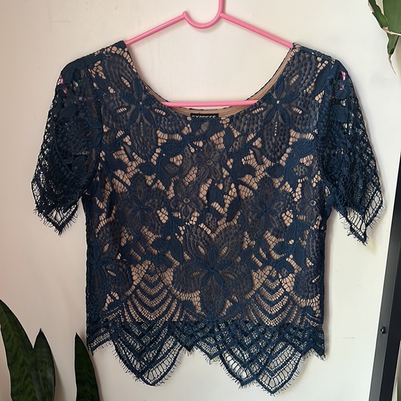 Express Lace Top - Picture 3 of 3